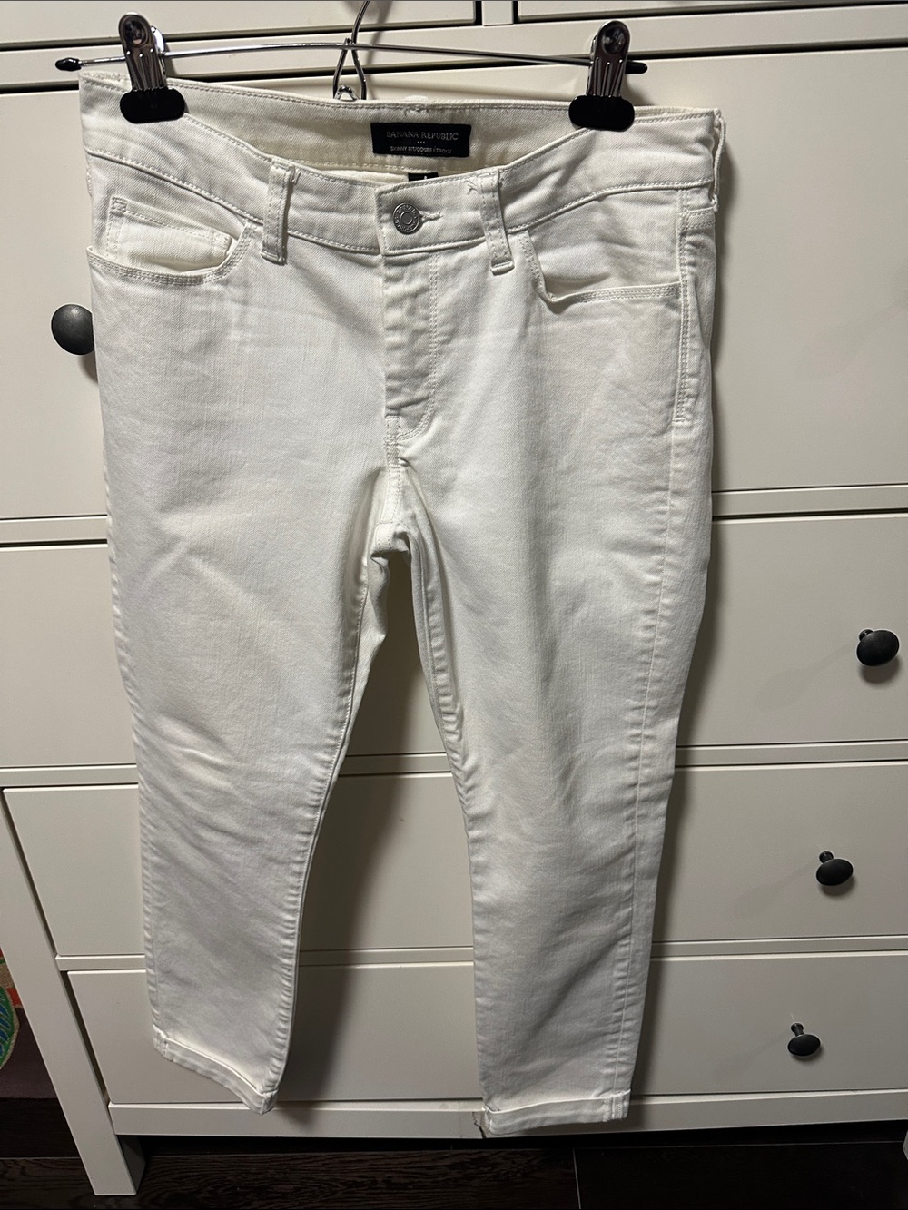 Banana Republic White Skinny Jeans - Women's Slim Fit